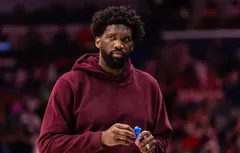 Joel Embiid recommence à s’entraîner