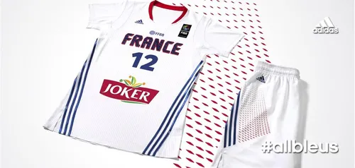 Bo0KVc3IMAAbTiS.jpg large