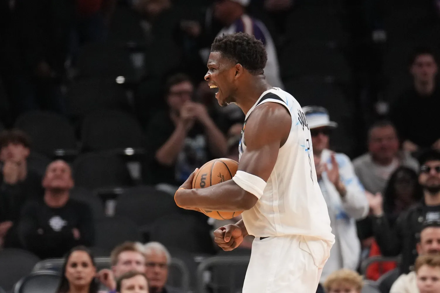 Anthony Edwards face aux Suns