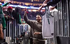 Ron Harper Jr.  sur Jayson Tatum : « On voit qu’il fait tout pour être de retour »