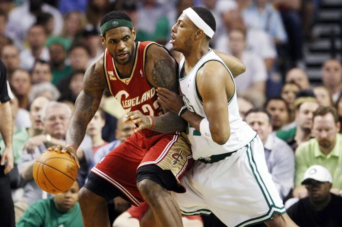 Le 18 mai 2008, Paul Pierce et LeBron James se livrent un duel qui va « marquer l'histoire »