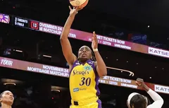Un record pour Nneka Ogwumike et la victoire pour les Sparks à Phoenix