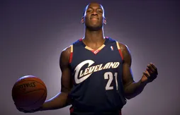 Fait divers : J.J. Hickson arrêté pour violation de domicile et vol à main armée