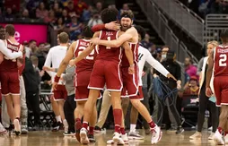 NCAA | Le champion au tapis