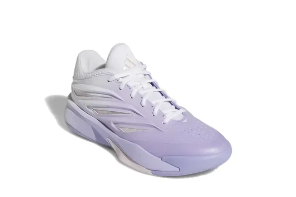 Adidas dédie un coloris de la « Crazy Energy » à Satou Sabally