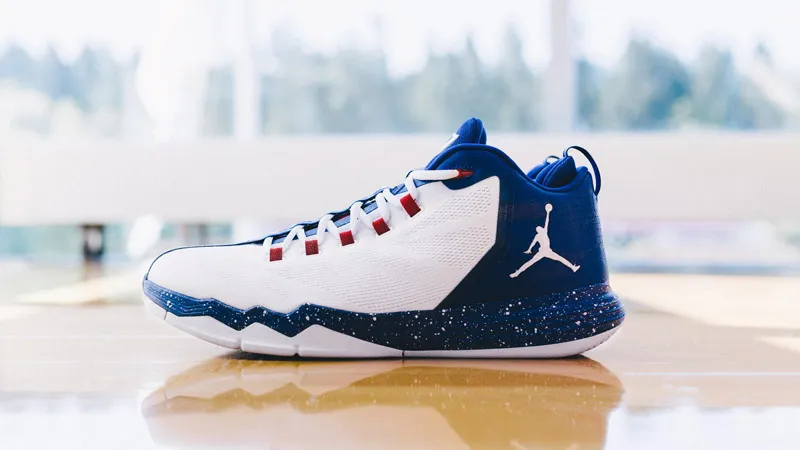 Jordan_CP3_XIXI_AE_PE_white_blue_hd_1600