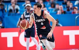 Thomas Heurtel file en Chine