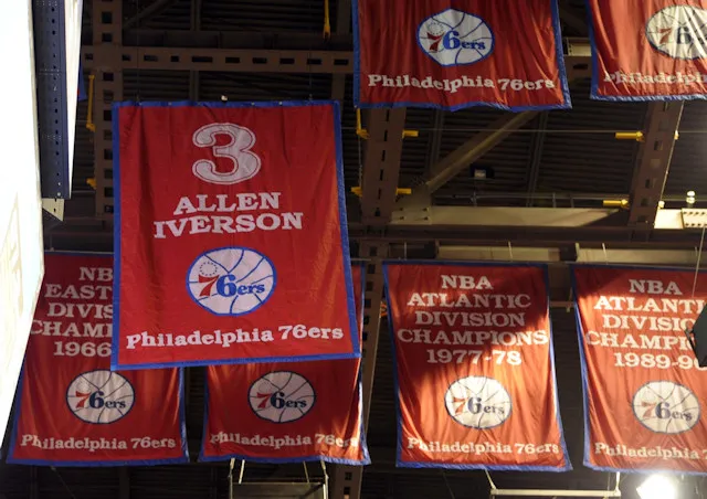 Maillot retiré d'Iverson