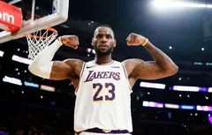La course au MVP : LeBron James défie toujours le temps