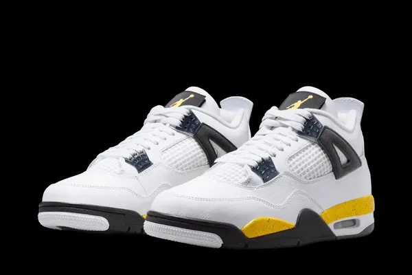 La Air Jordan 4 « Rare Air » repart pour un Tour