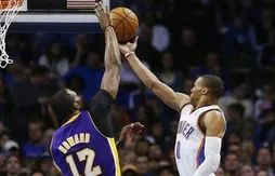 Les Lakers frappés par la foudre