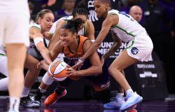 Alyssa Thomas renverse Minnesota dans le « money-time » !