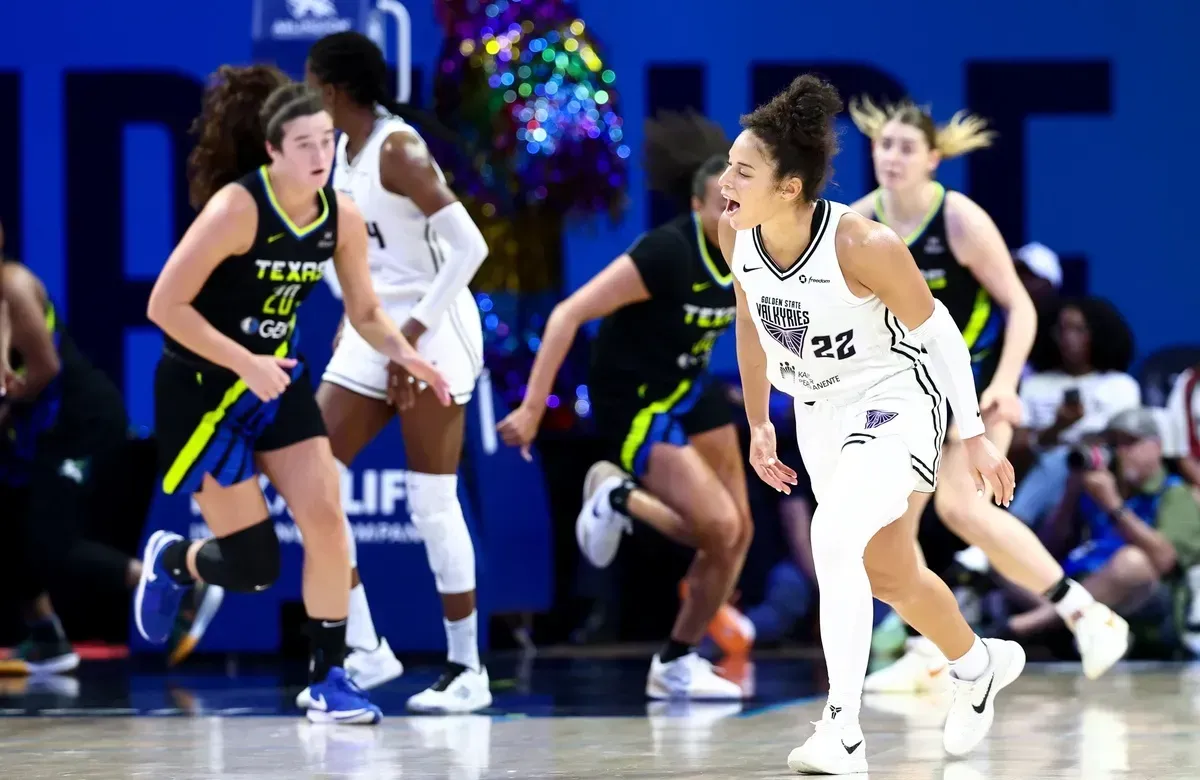 Angel Reese et Veronica Burton, joueuses de la semaine en WNBA