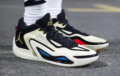 Une Jordan Tatum 1 « Barbershop »