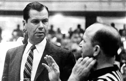 Décès de John Kundla, pionnier et légende du coaching aux Lakers