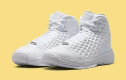 La Nike Kobe 3 « Halo » sort du lot