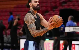 De retour à l’entraînement, Steven Adams se montre avec les Rockets