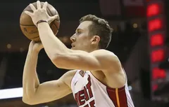En pleine forme, Duncan Robinson veut continuer à diversifier son jeu