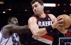 D’Arvydas Sabonis à Yao Ming, anthologie des “géants” de la NBA