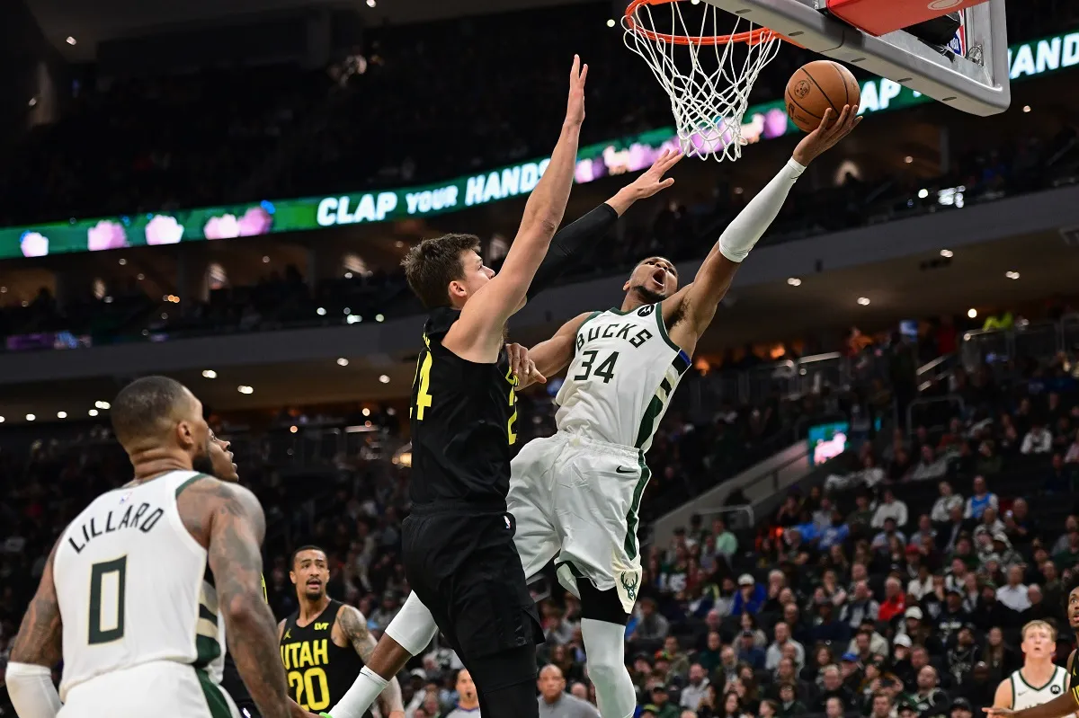 Giannis Antetokounmpo (Bucks) contre le Jazz