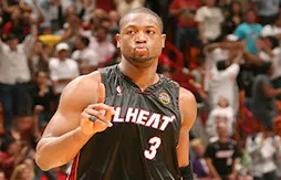 Dwyane Wade coupe les ailes des Hawks