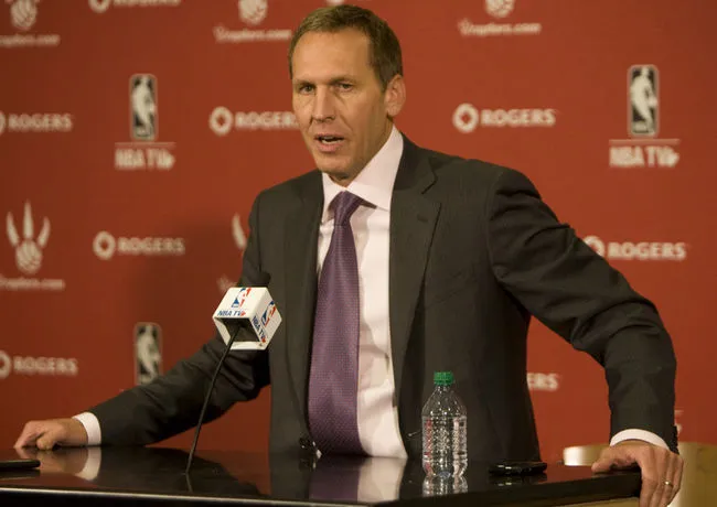 L'ancien GM des Suns et des Raptors aux commandes des Sixers ?