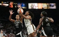 Kelsey Mitchell et A’ja Wilson, reines du mois d’août en WNBA