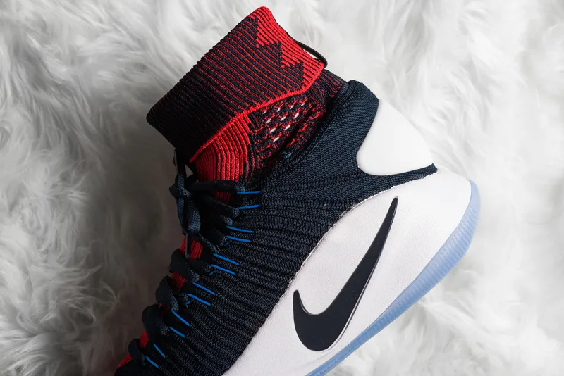 Nike-Hyperdunk-2016-Flyknit-4