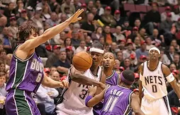 Les Bucks prennent la balle au rebond