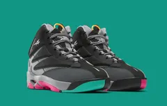 Une Reebok « The Blast » aux couleurs des Spurs