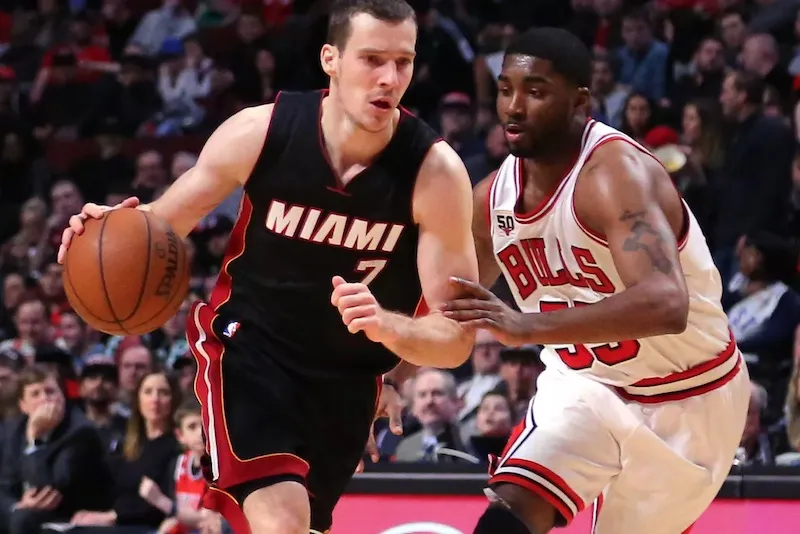 Face au Heat, les Bulls explosent sur le fin 