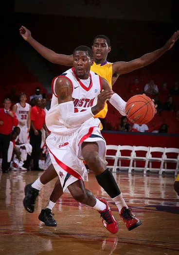 jonathon-simmons2