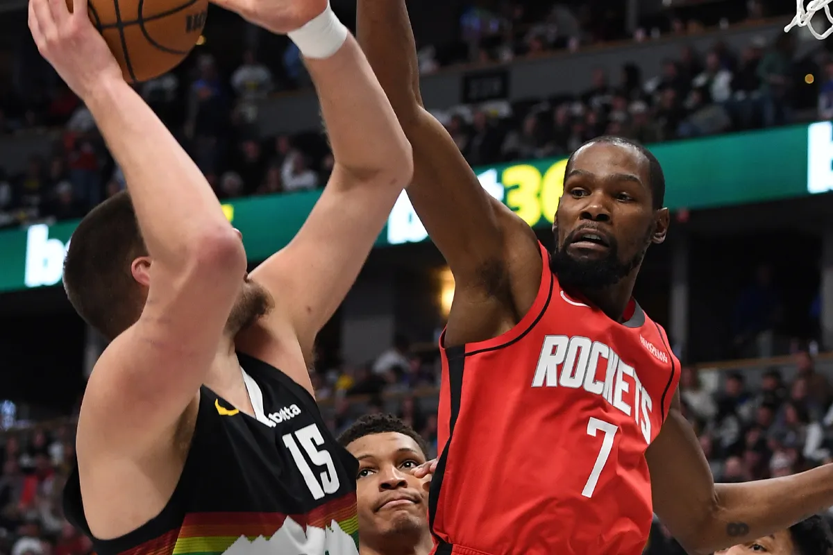 Nikola Jokic et Kevin Durant