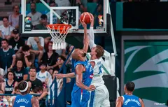 Lauri Markkanen étouffé par la belle défense des Bleus