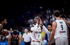 Dennis Schroder réclame aussi le “respect” de la télévision publique allemande