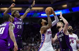 De’Aaron Fox et la défense des Kings font plier les Sixers dans le final