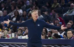 Steve Kerr très remonté contre les mauvaises décisions de Brandin Podziemski