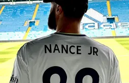 Larry Nance Jr. raconte sa passion pour le club de foot de Leeds