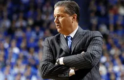 Grâce à Anthony Davis, John Calipari va aider les habitants de Bâton-Rouge