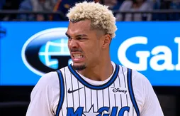 Noah Penda contre son propre dunk… avec la tête !