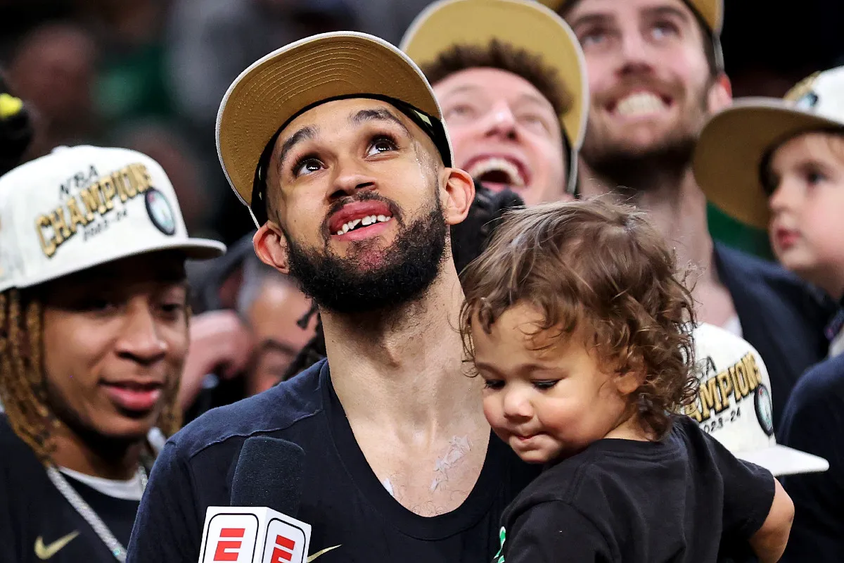 Derrick White