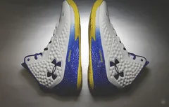 Under Armour : les chaussures de Stephen Curry pour les playoffs