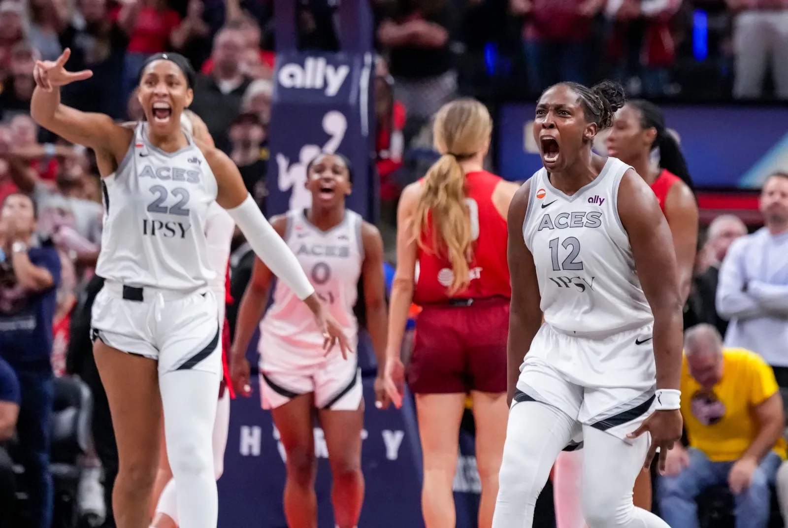 Une fin de match de légende entre les Aces et le Fever !