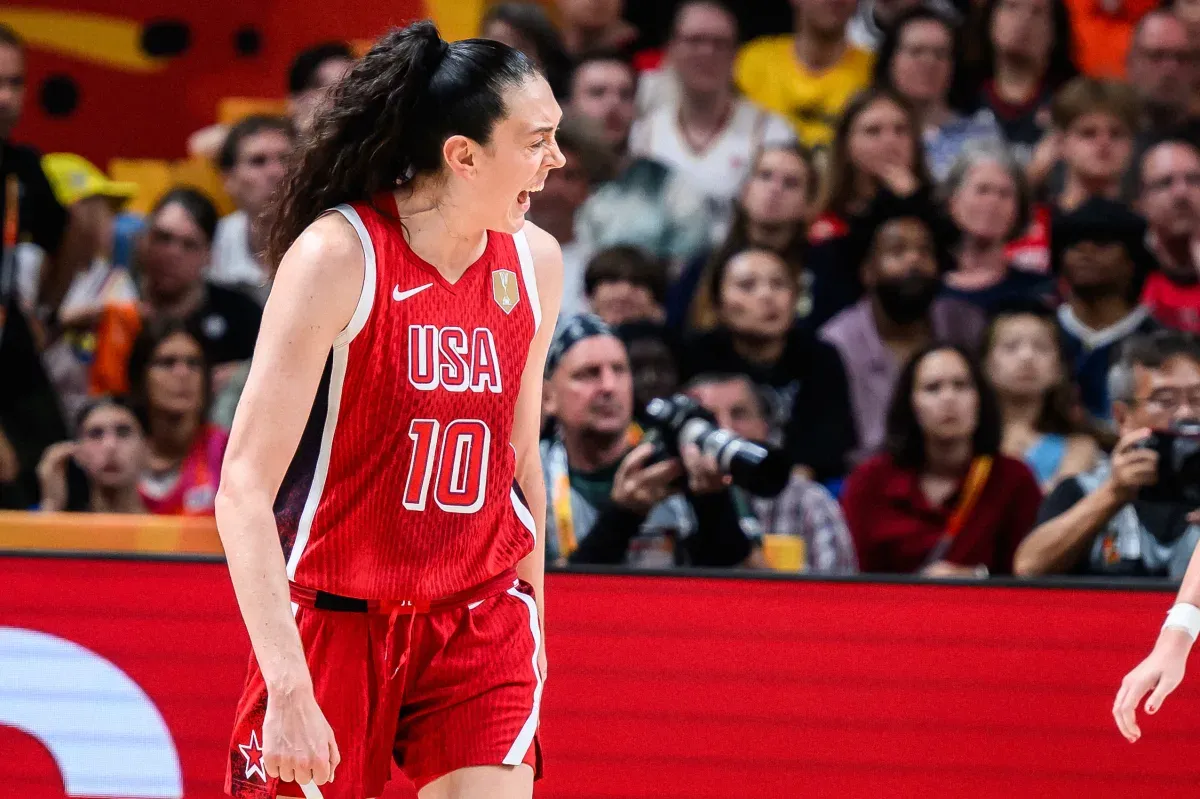 Bousculée par l'Espagne, Team USA rejoint la France en finale