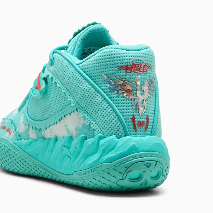 La MB.05 « Melo World » les pieds dans les nuages