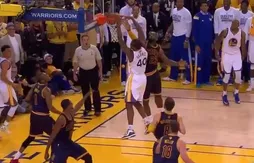 [replay] La grosse claquette d’Harrison Barnes sur LeBron James