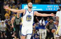 Highlights | Le meilleur de Stephen Curry dans les Finals remportées par les Warriors