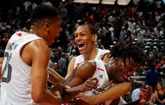 Jim Boeheim estime que Darius Bazley fait une erreur en finissant seul sa formation