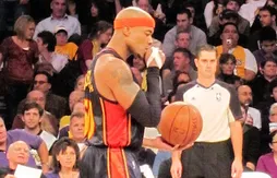 Corey Maggette aux Bucks contre Bell et Gadzuric