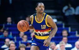 Le maillot de Fat Lever a rejoint le plafond de la salle de Denver
